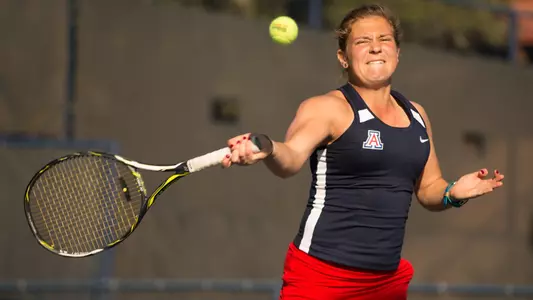 Freshman Gitte Heynemans