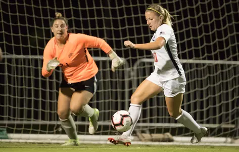 Freshman forward Brooke Wilson (20)