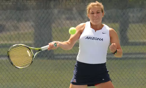Freshman Gitte Heynemans