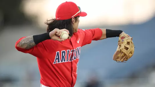 Quintana throwing