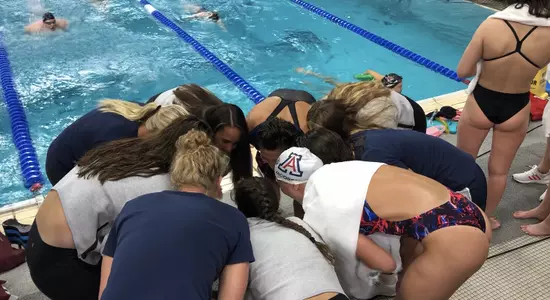 team huddle NCAA's 2019