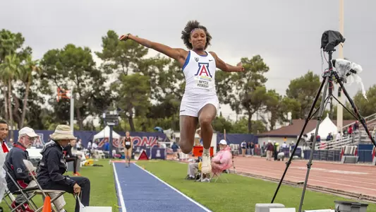 Neysia Howard