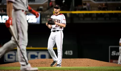 kevin ginkel pitches for the diamondbacks