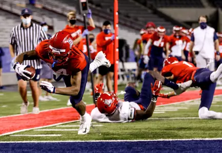 TUCSON, ARIZ. -- Arizona Football practice in the Arizona stadium.Oct. 17, 2020. Photo by Simon Asher / Arizona Athletics
