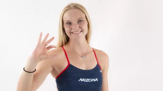 Arizona Wildcats swimming and diving Delaney Schnell