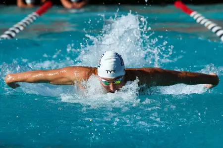 Brooks Fail — TUCSON, ARIZ. — Arizona Swim & Dive Red-Blue intrasquad meet.Sept. 24, 2021. Photo by Simon Asher / Arizona Athletics