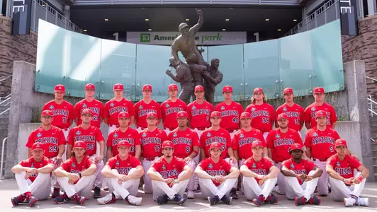 OMAHA, NEB. — Arizona Wildcats Baseball practice at TD Ameritrade Park Omaha for the 2021 College World Series.June 17, 2021. Photo by Simon Asher / Arizona Athletics