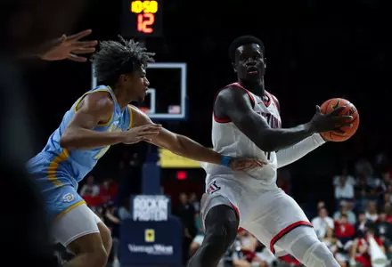 Oumar Ballo (11) -TUCSON, ARIZ. -- Basketball vs Southern University at McKale Center.
Nov. 11, 2022.
Photo by Marison Bilagody / Arizona Athletics