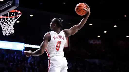 MBB vs. Washington Bennedict Mathurin windmill dunk