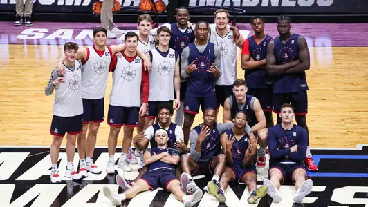 MBB NCAA Group Photo Open Practice