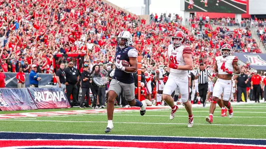 running back Michael Wiley (6) - TUCSON, ARIZ. -- Football vs Utah at Arizona Stadium
Nov. 18, 2023.
Photo by Rebecca Sasnett / Arizona Athletics