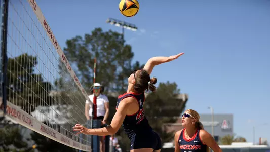 Sarah Blacker (21), Alex Parkhurst (10) - TUCSON, ARIZ. -- Beach Volleyball vs Arizona Christian University, Day 2 of the Arizona Invitational at Bear Down Beach
March 18, 2023.
Photo by Catherine Regan / Arizona Athletics