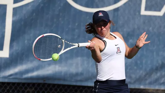 Kayla Wilkins -TUCSON, ARIZ. -- Women’s Tennis vs FAU at Robson Tennis Center.
Feb. 4, 2023.
Photo by Marison Bilagody / Arizona Athletics