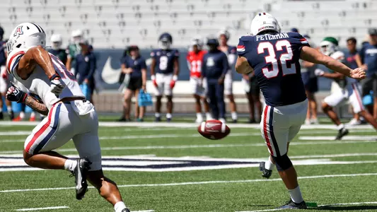 Cash Peterman (32) - TUCSON, ARIZ. -- Football Scrimmage #1 at the Arizona Stadium
Aug. 12, 2023.
Photo by Catherine Regan / Arizona Athletics