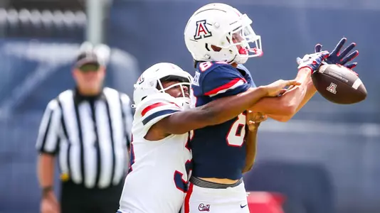tight end John Hart (86), cornerback Jeffrey Robinson (39) - TUCSON, ARIZ. -- Football fall practice #11 at Dick Tomey Fields.
Aug. 15, 2023.
Photo by Rebecca Sasnett / Arizona Athletics