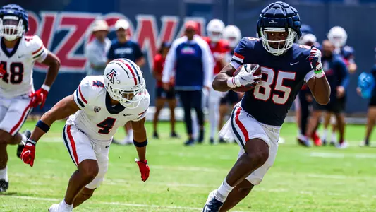 tight end Roberto Miranda (85) - TUCSON, ARIZ. —Football Practice Aug. 15, 2023.
Photo by Madison Farwell / Arizona Athletics