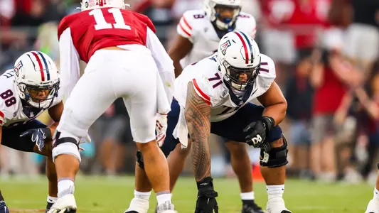 offensive lineman Jonah Savaiinaea (71) - Stanford, CALIF. -- Football vs Stanford at Stanford Stadium.
Sept. 23, 2023.
Photo by Rebecca Sasnett / Arizona Athletics