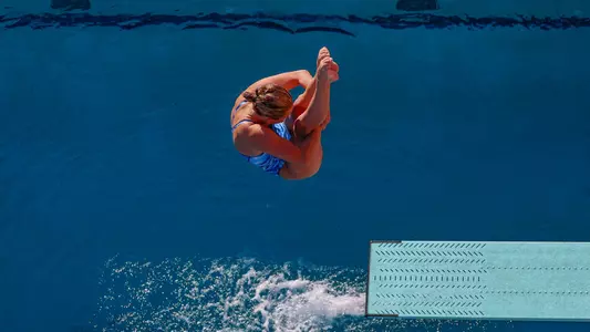 Brooke Earley_Dive