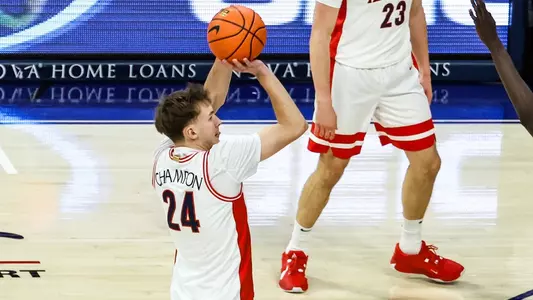 Luke Champion (24) - TUCSON, ARIZ. -- Men’s Basketball vs. Colorado.
Jan. 4, 2024.
Photo by Ary Frank / Arizona Athletics