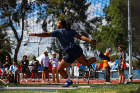 Haedyn Bambolo - TUCSON, ARIZ. —Track and Field during the Desert Heat Classic at Drachman Stadium
April 27, 2024.
Photo by Rebecca Sasnett / Arizona Athletics