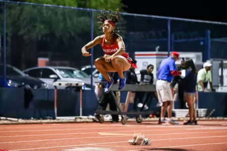 McKenna Watson - TUCSON, ARIZ. —Track and Field during the Desert Heat Classic at Drachman Stadium
April 27, 2024.
Photo by Rebecca Sasnett / Arizona Athletics