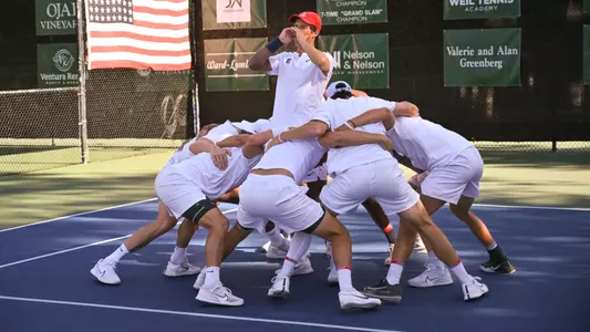 MTEN - Team Huddle