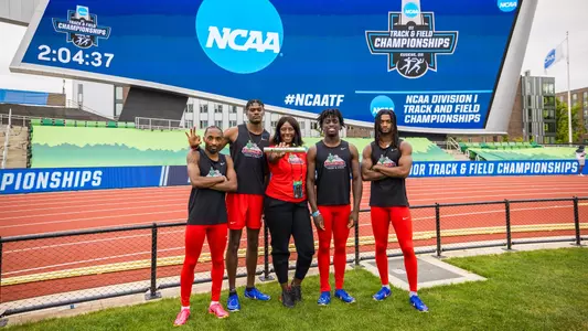 4x100 Relay Team