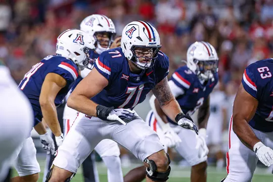 offensive lineman Tristan Bounds (71) — TUCSON, ARIZ. -- Football vs. the University of Hawai’i at Arizona Stadium.
Aug. 30, 2025.
Photo by Marison Bilagody / Arizona Athletics