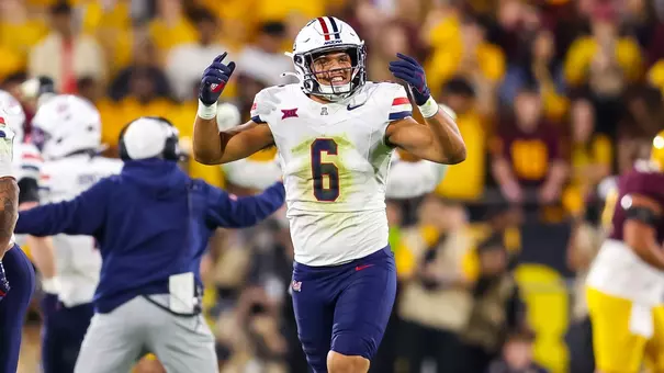 linebacker Taye Brown (6) — TEMPE, ARIZ. -- Football vs. Arizona State at Mountain America Stadium.
Nov. 28, 2025.
Photo by Mike Christy / Arizona Athletics
