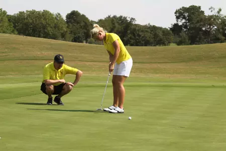 Hayley Davis shot even-par 72 in two of the tournament's three rounds.