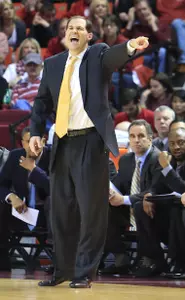 Baylor Bears head coach Scott Drew directs his team. (Alonzo Adams-USA TODAY Sports)