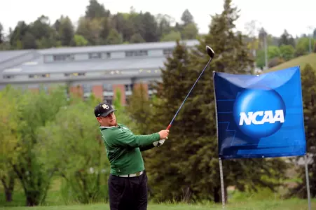 Kyle Jones shot a career-low 65 in Monday's second round.