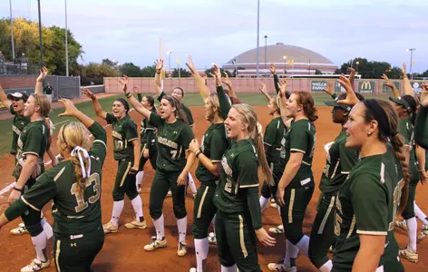 Baylor will try to take the series from Texas in a rubber match Sunday for the first time since 2011