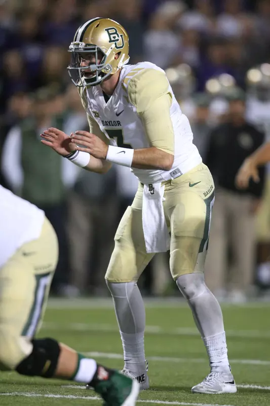 Jarrett Stidham helps Baylor to the win in his first start