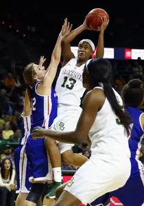 Nina Davis earned Big 12 Player of the Week honors.