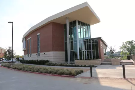 Beauchamp Athletic Nutrition Center