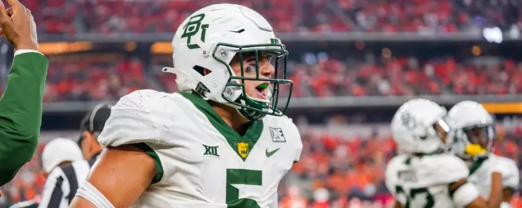 Dillon Doyle hoping to slow down Ole Miss offense.