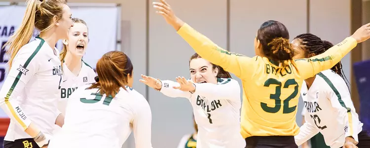 VB Team vs Pepperdine NCAA 2021