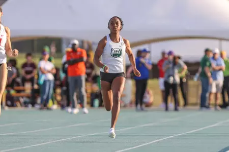 Summer Sergeant running the 400m