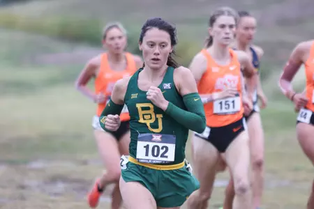 Ellie Hodge running at the BIg 12 Championships in Lubbock