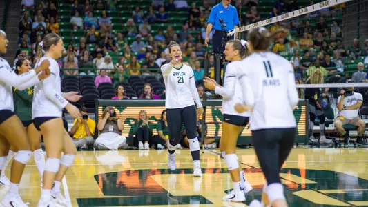 Elise McGhee celebrates a big point in the second set.