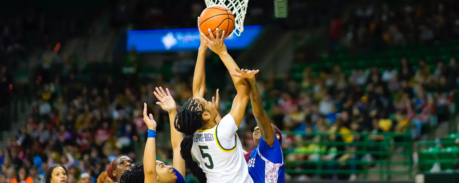 BU_WBB_22_Buggs