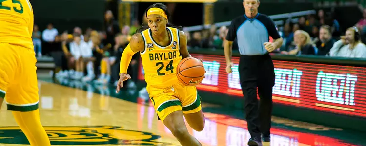 BU_WBB_22_Andrews