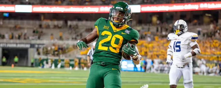 Richard Reese scores a TD vs. UAlbany in 2022