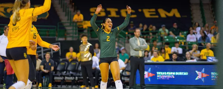 Lauren Briseño gets an ace against TCU