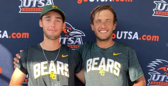 justin braverman and christopher frantzen utsa b doubles with trophies