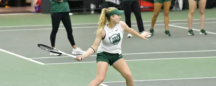 Danielle Tuhten vs. UH