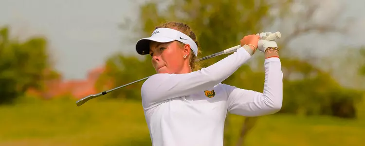 Rosie Belsham Practice Tee Shot