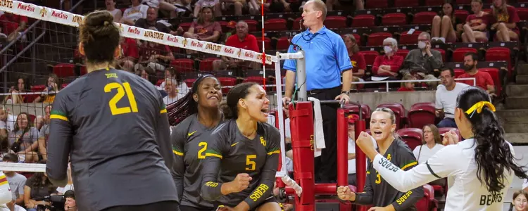 Kyndal Stowers celebrates against Iowa State