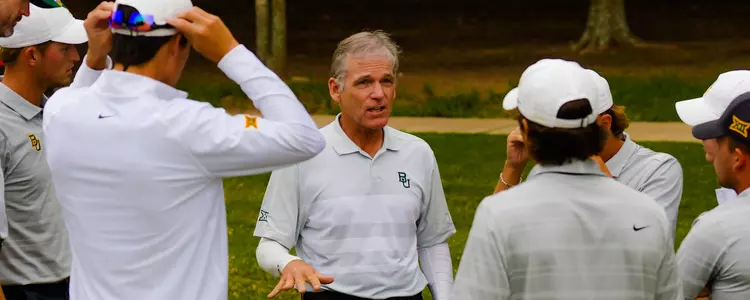 Mike McGraw talking to Team